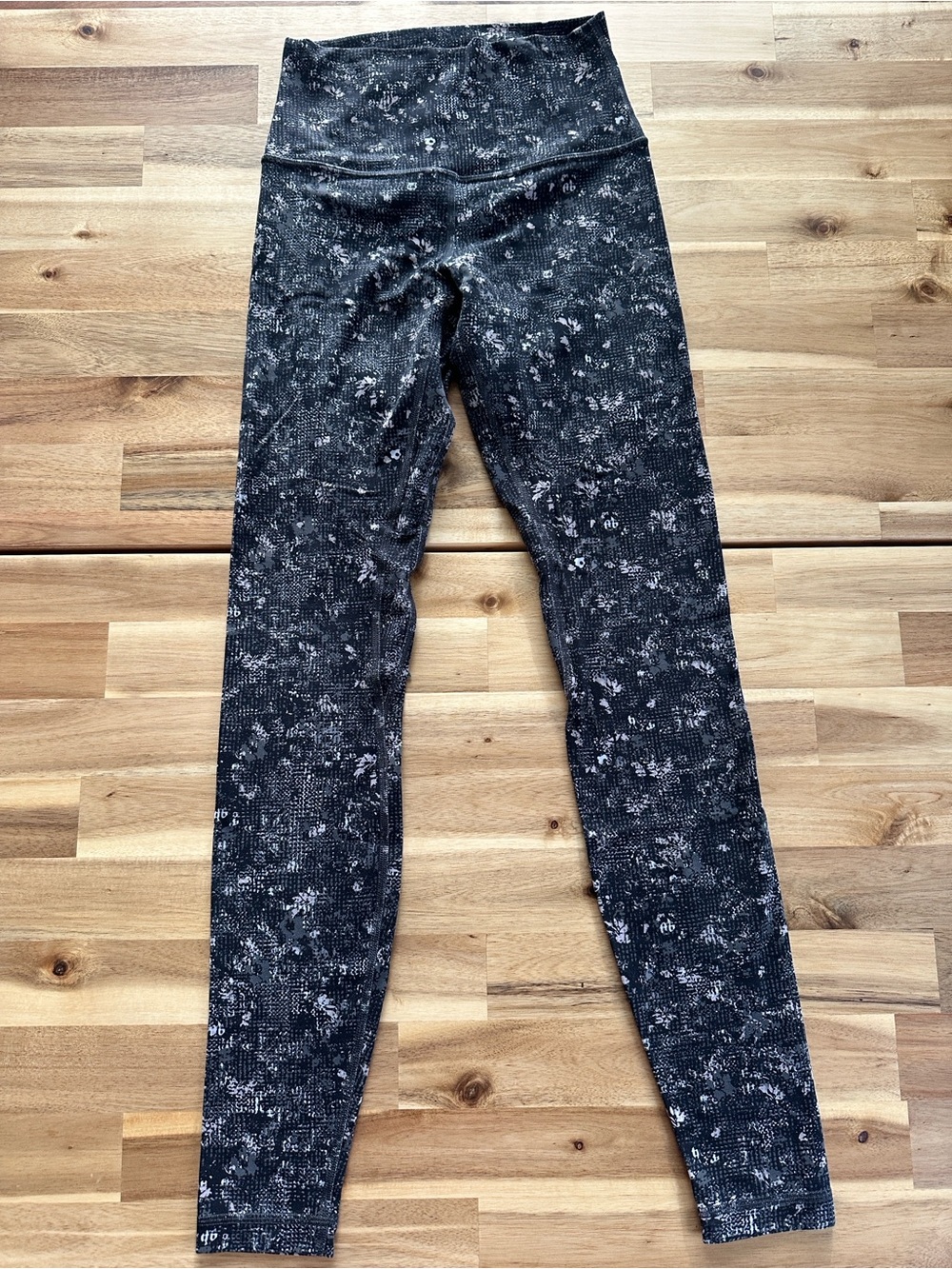 lululemon athletica Black Floral-Print High-Rise Jeggings